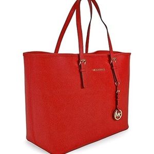 Micheal Kors jet set saffiano medium tote bag